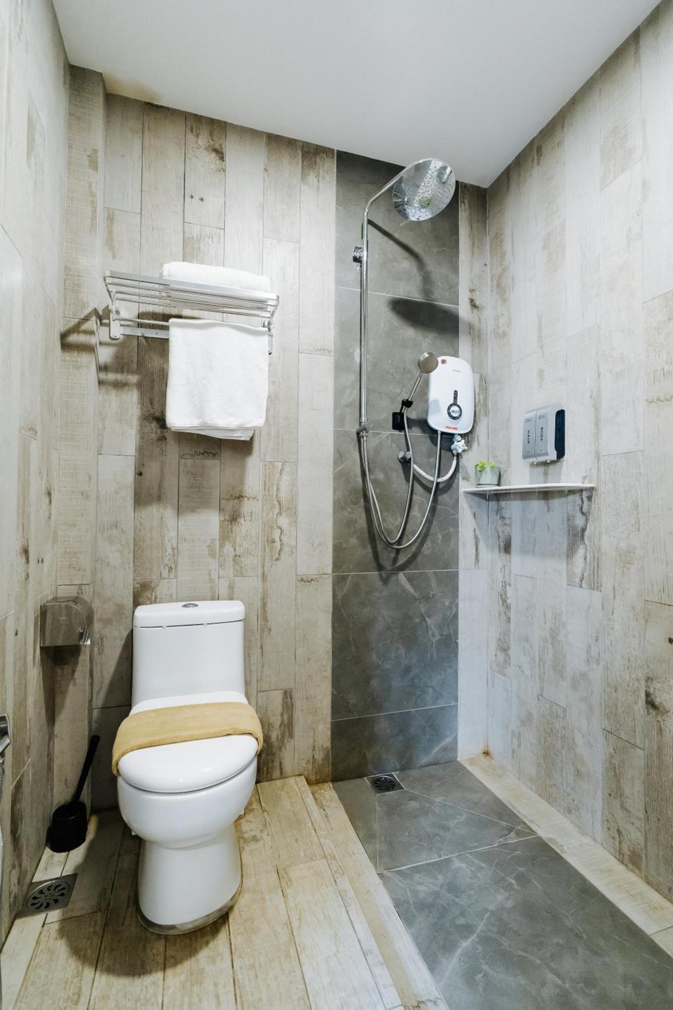 Wang'S Bnb 4 Bedrooms Villa Джордж Таун Екстериор снимка